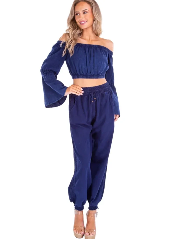Lyla' Bell Sleeve Top
