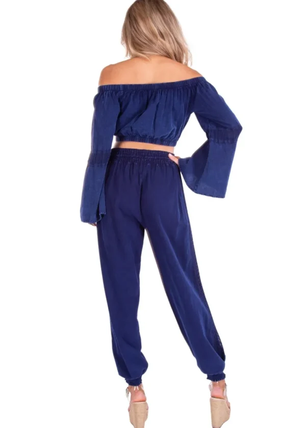 Lyla' Bell Sleeve Top